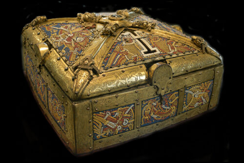 Bamberg Shrine coloured reconstruction (AI) Source of Photo: Wikipedia