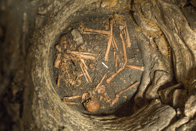 Massacred victims found in well at Entrains-sur-Nohain Photo © Captair