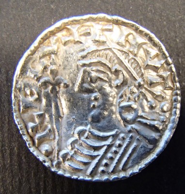 Silver penny of Cnut, Short Cross type, moneyer: Godman of London. Around  80% of the coins in the hoard are of this type, but from a wide variety of moneyers and mints.  © The Trustees of the British Museum. 