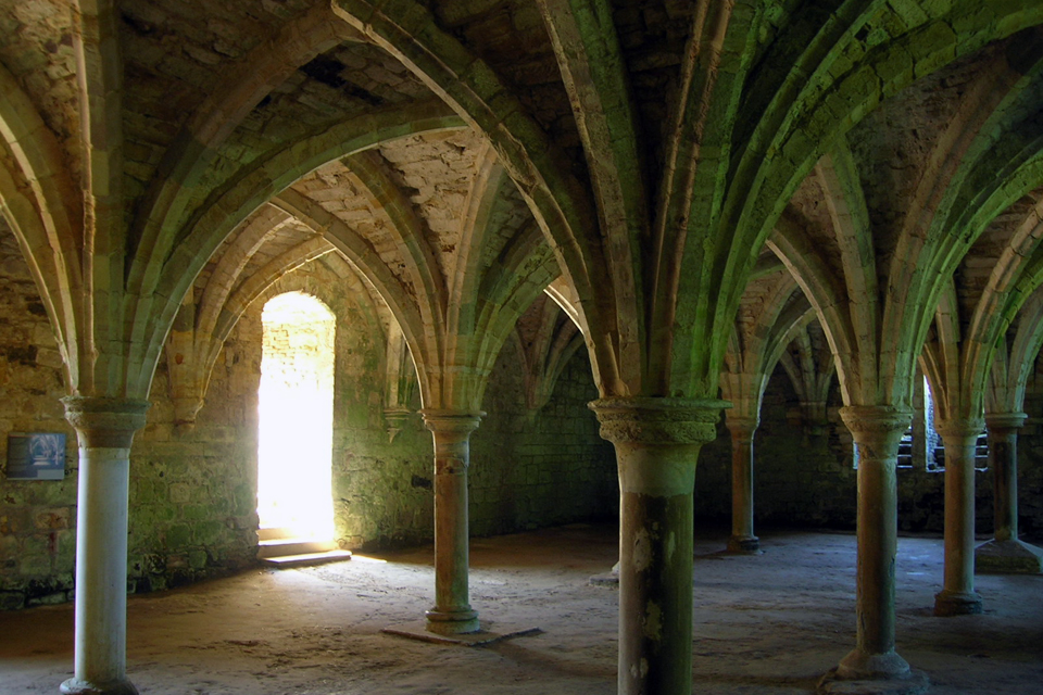 Battle Abbey - Source: Wikimedia