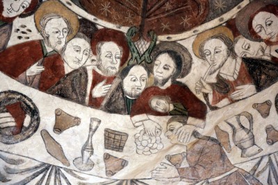 The Last Supper in Belling Church in Denmark. The mural from 1496 shows a table spread with the two common types of daily bread marketed in Late Medieval Denmark - the oblong 'vegger' (wheat) and the three-cornered 'Skonrogger' (sifted rye). © Hans A. Mosbach