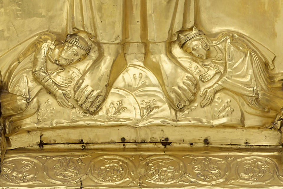 Detail from the Golden Antepedium from Basel © Historisches Museum Basel, Philipp Emmel