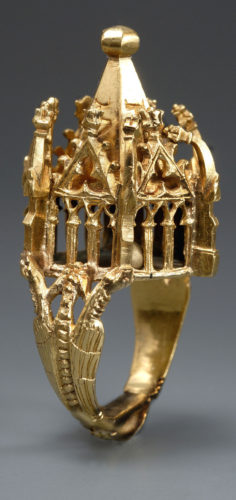 Jewish Wedding Ring Germany, first half of the 14th century Gold H. 1⅞ in. (4.8 cm), W. 1 in. (2.5 cm), D. 1 in. (2.5 cm) Thüringisches Landesamt für Denkmalpflege und Archäologie, Weimar (5067/98) Image: Thüringisches Landesamt für Denkmalpflege und Archäologie (photograph by B. Stefan)