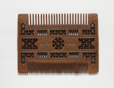 Late Medieval Comb © V&A
