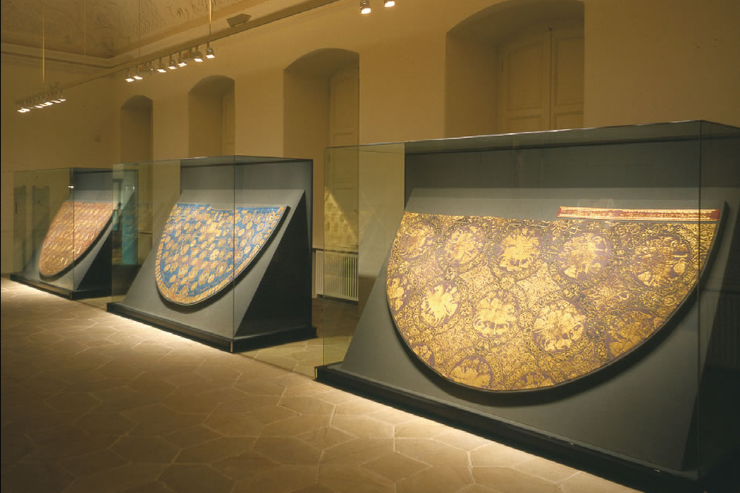 Bamberger Mantels in the Museum of the Diocese