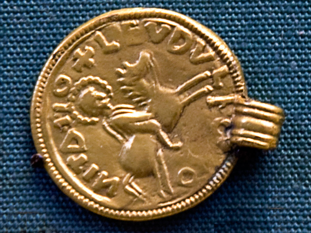 Pendant from the Canterbury Hoard © British Museum