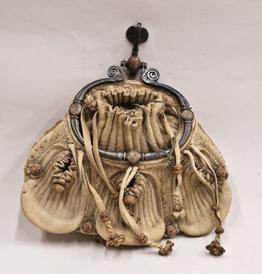 Medieval Pouch from Flandern, Early 16th century. Collection: Bargello
