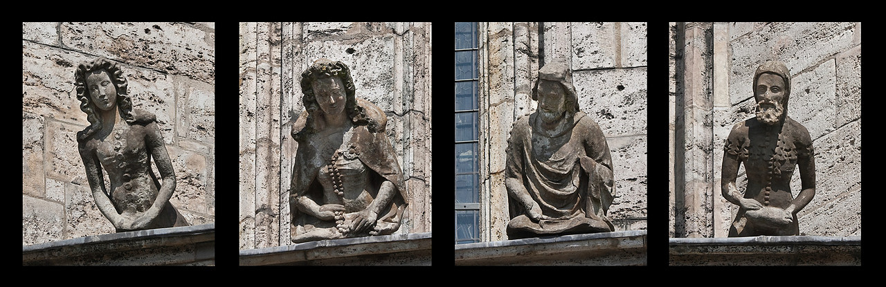 Muehlhausen-greetings of an emperor from the tribune