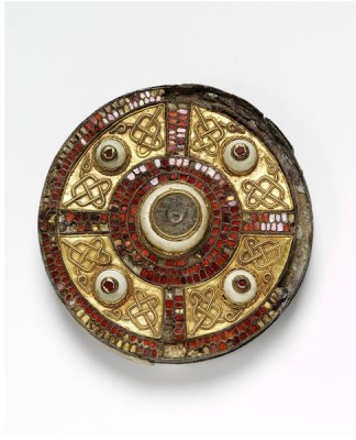 The Milton Brooch V&A