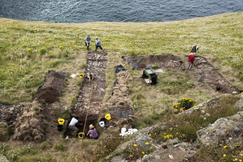 The excavations at Tintagel, Summer 2016. English Heritage/Emily Whitfield-Wicks