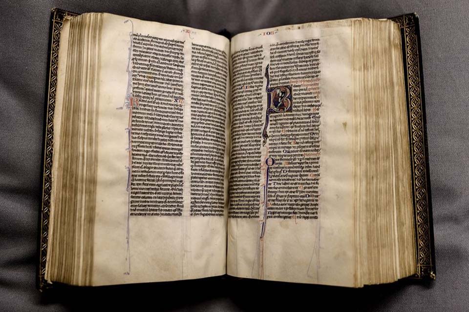 Lyghfield Bible © Canterbury Cathedral