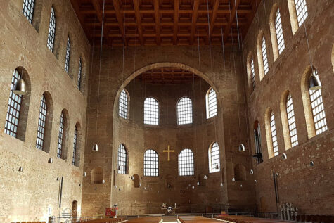 Trier interior of the Constantine Basilica. Source: Wikipedia/Kleon3