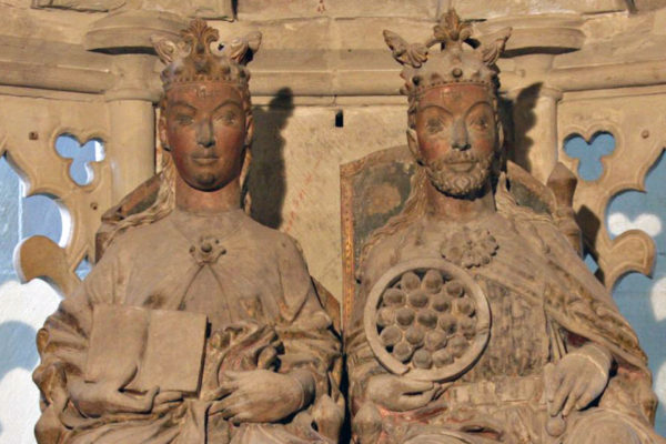 Otto the Great and his first wife, Editha, presiding on their throne in Magdeburg Cathedral. Source. Wikipedia