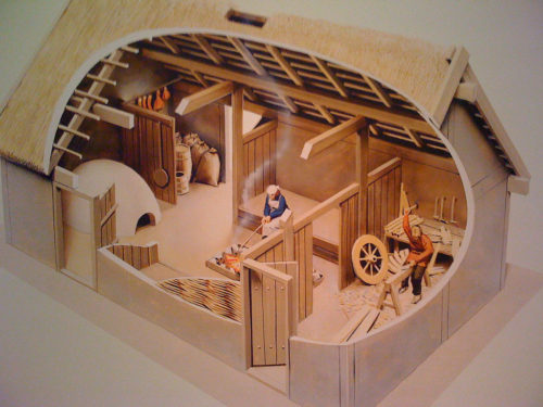 The house from Hedeby - reconstructed at Moesgaard in Århus © Moesgaard