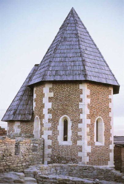 Medieval Chapel at Medvedgrad. Source: Wikipedia