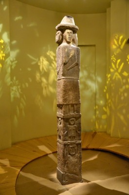 Zbruch Idol or Svetovit Pillar of the Earth from ca. 900. Modzelewski writes about the immense importance of the idea of the pillar of the Earth encompassing Heaven, Earth and Underworld for the cosmos of the Barbarians. Wikipedia/Silar.