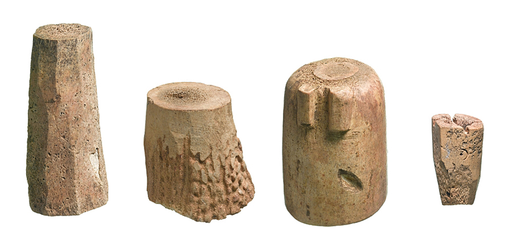 Medieval chess pieces from Angel Street in Northampton © MOLA