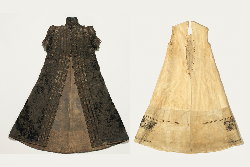 combined combined wide gown and underdress. Germanisches National Museum Nürnberg