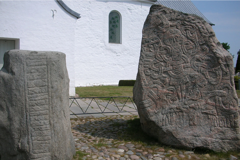 The Stones at Jelling © Schousboe (OD)