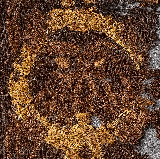 Face from The Mammen Textiles © National Museum in Copenhagen/Roberto Fortuna