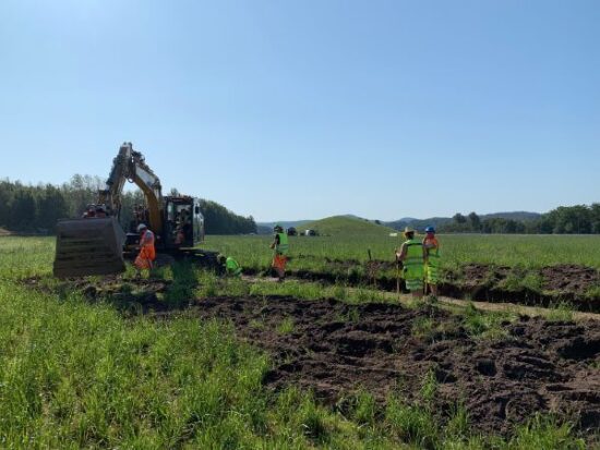 Gjelestad ship being excavated © Frederik Morland/Østfold Fylkeskommun