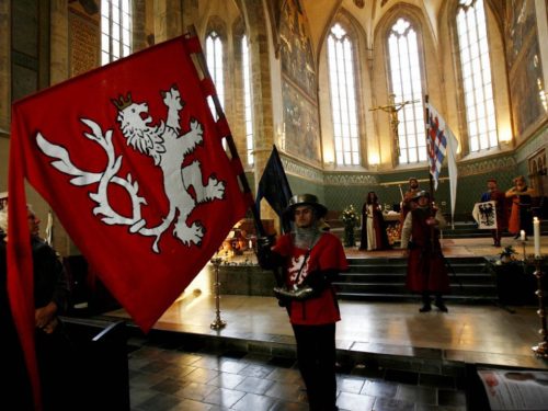 Reconstruction of the coronation of Charles Iv in 2007