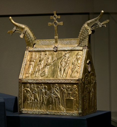 Reliquary from Hedalen. Photo: Ellen Holte, Museum of Cultural History