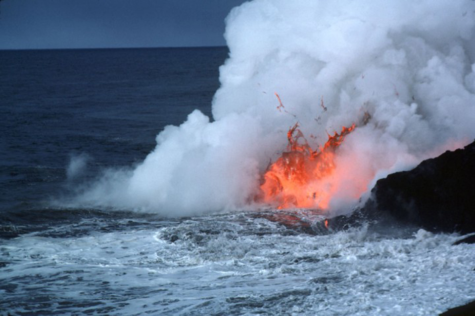 Volcano under the Ocean Source: Wikipedia